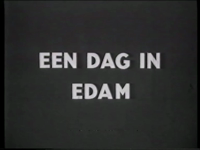 62 Een dag in Edam , Beeld van het dagelijks leven in Edam gemaakt door de firma Ring t.b.v. de stimulering van de ...